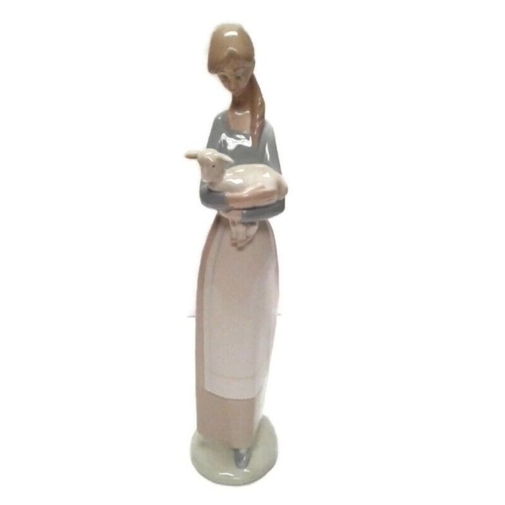 Lladro Porcelain Figurine Girl With Lamb 4505 Handcrafted Collectible Home Decor